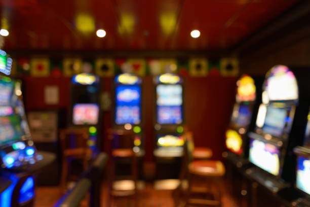 Antarmuka aplikasi slotboya menampilkan menu taruhan olahraga dan permainan live dealer